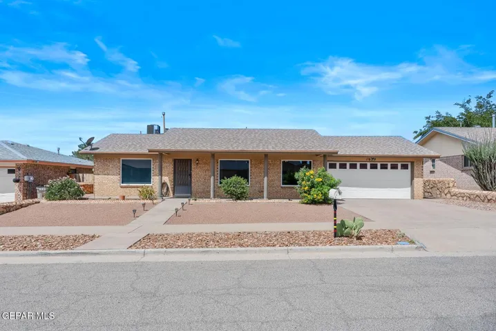 1629 Bob Murphy Drive, El Paso, Texas 79936