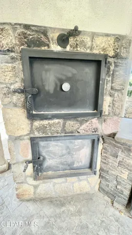 1170