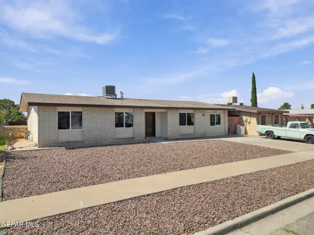 11172 Cutty Sark Drive, El Paso, Texas 79936