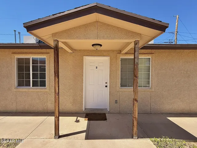 13373 Greendale Drive B, El Paso, Texas 79928