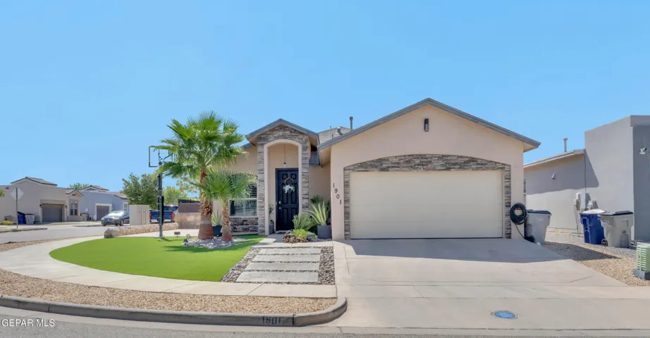 1901 Richard Wooten Place, El Paso, Texas 79938