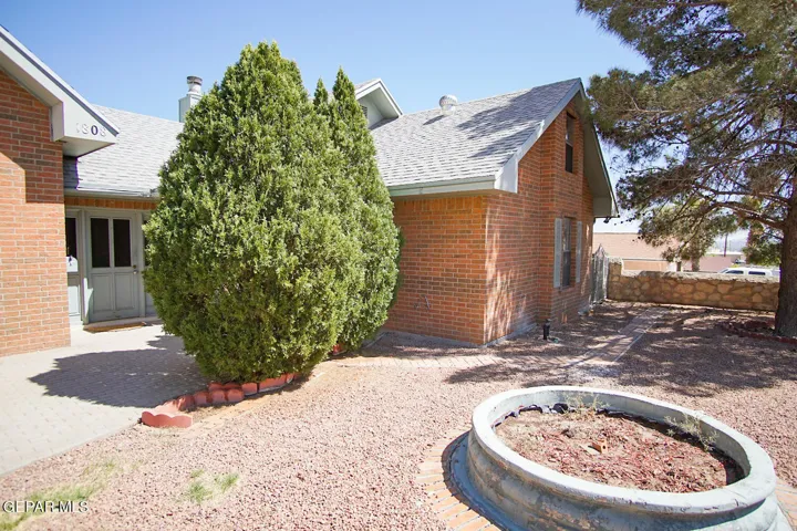 1808 Gurss Place B, El Paso, Texas 79902