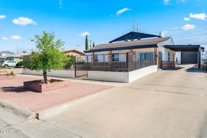 5221 Timberwolf Drive, El Paso, Texas 79903