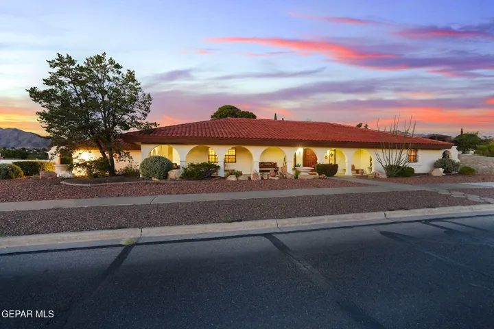 6738 Westwind Drive, El Paso, Texas 79912