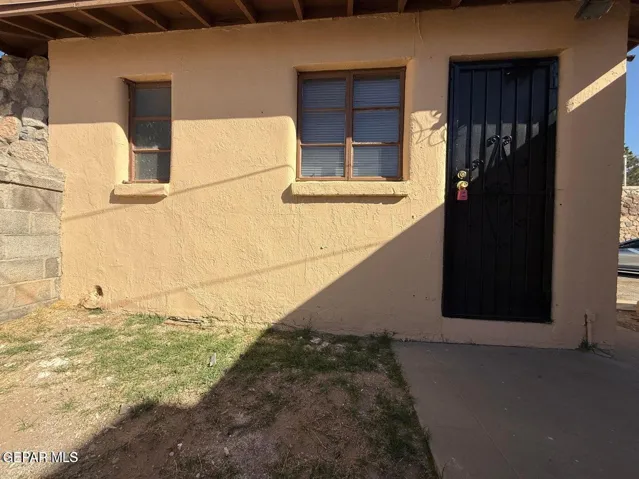 2825 Grant Avenue 13, El Paso, Texas 79930