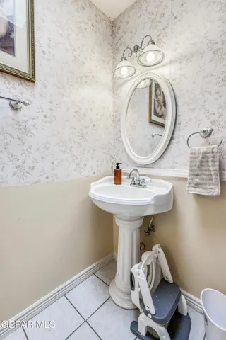 1170