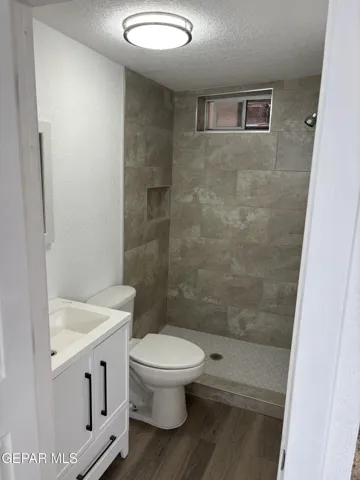 2916 Pera Avenue B, El Paso, Texas 79905