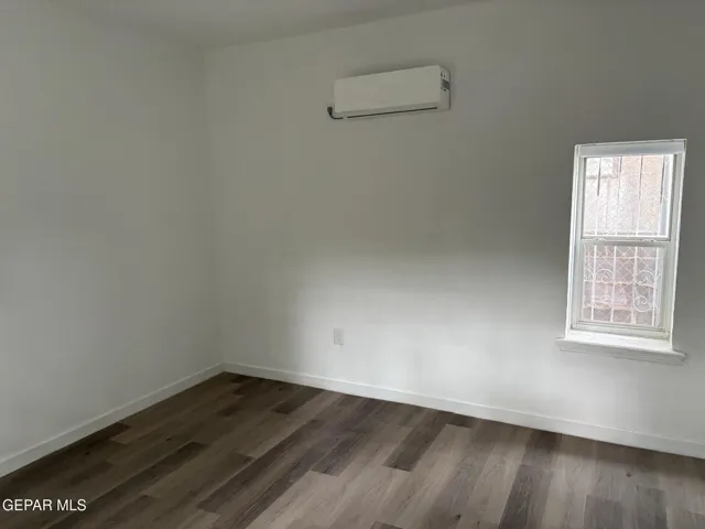 2916 Pera Avenue C, El Paso, Texas 79905