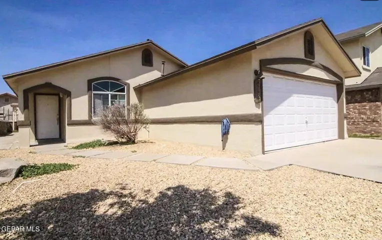 453 Valle Del Mar Drive, Socorro, Texas 79927