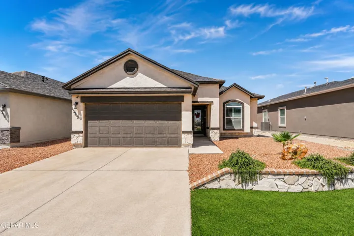 13965 Margaret Ponce Avenue, Horizon City, Texas 79928