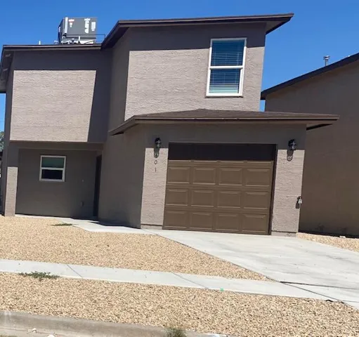 401 S 7th Street, Anthony, Texas 79821
