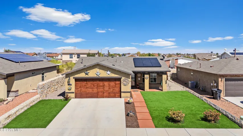 724 Villa Romero Drive, Horizon City, Texas 79928