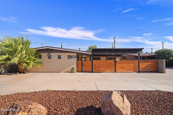 3111 Altura Avenue, El Paso, Texas 79930