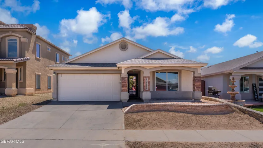 13178 Kestrel Avenue, Horizon City, Texas 79928