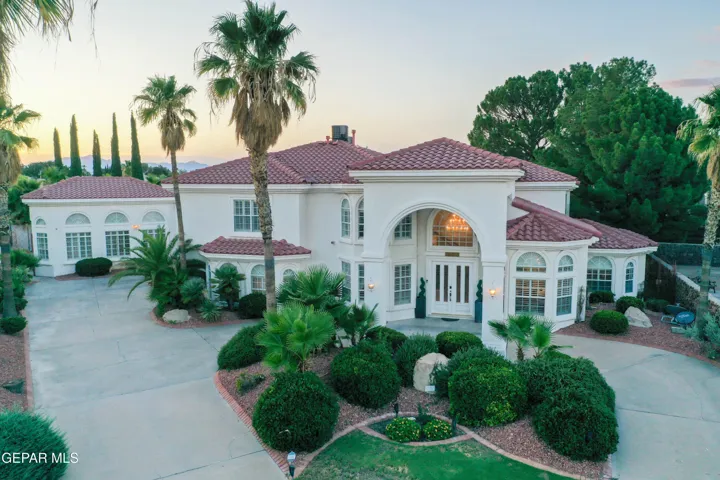 2033 Paseo Del Prado Drive, El Paso, Texas 79936