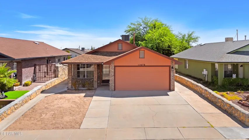 11676 Diana Lynn Court, El Paso, Texas 79936