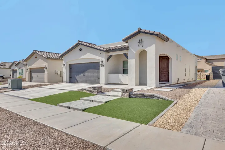 12741 Monmouth Avenue, Horizon City, Texas 79928