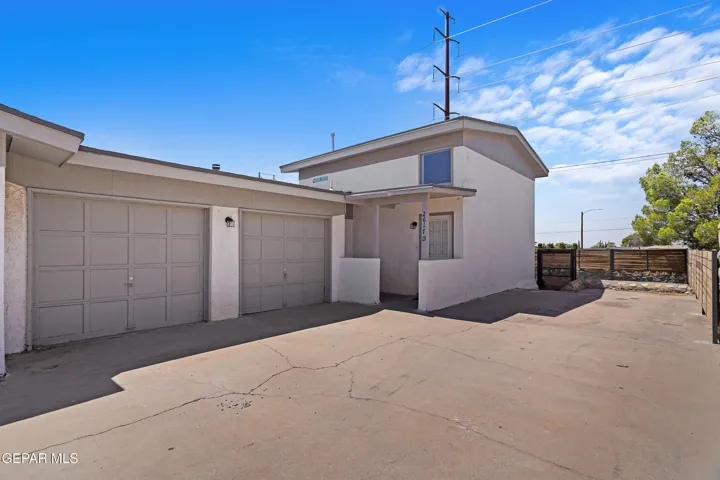2617 Red Sails Drive B, El Paso, Texas 79936