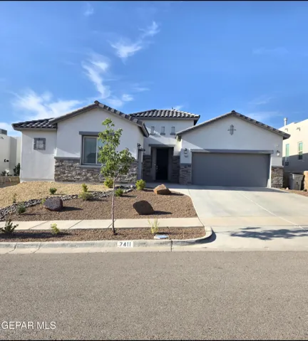 7411 Mule Team Drive, El Paso, Texas 79911