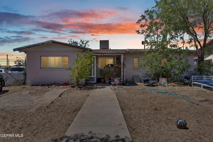 983 Stanley Street, El Paso, Texas 79907