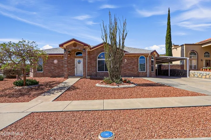 4290 Loma Azteca Court, El Paso, Texas 79934
