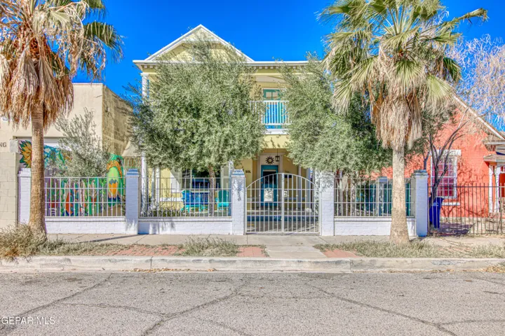1003 Wyoming Avenue A & B, El Paso, Texas 79902