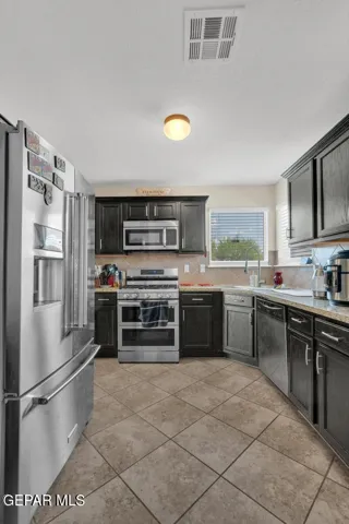 12808 Luis Cortinas Lane, El Paso, Texas 79938