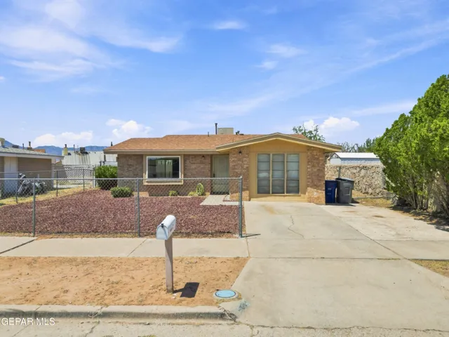 6673 Tiger Eye Drive, El Paso, Texas 79924