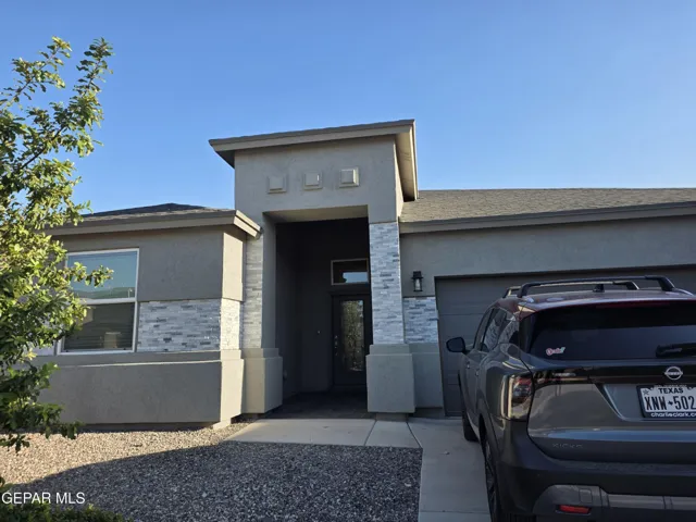6024 Hidden Row Avenue, El Paso, Texas 79924