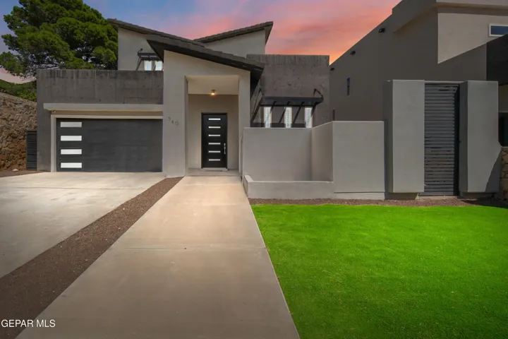 340 S Festival Drive, El Paso, Texas 79912