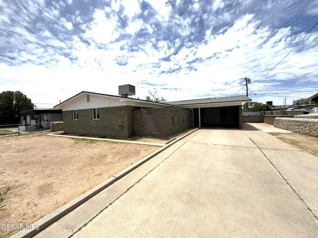 5704 Miami Court, El Paso, Texas 79924