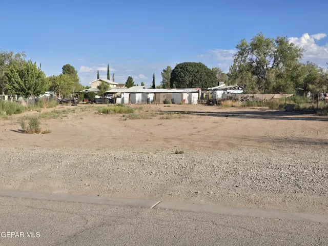 1442 Las Pompas Road, San Elizario, Texas 79849