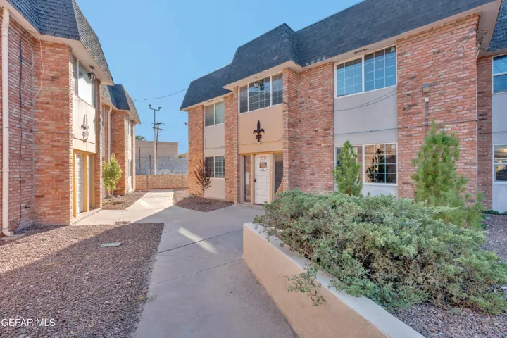 333 Eubank Court 14b, El Paso, Texas 79902