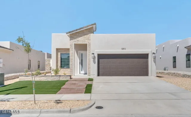 12833 Middlesbrough Avenue, Horizon City, Texas 79928
