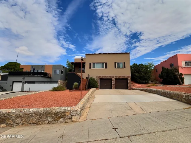 825 Galloway Drive, El Paso, Texas 79902