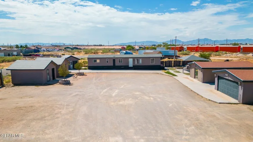 13573 Emma Lane A, El Paso, Texas 79938