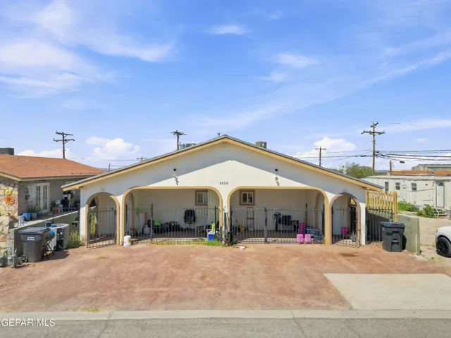 8509 Kingsway Road A&b, Canutillo, Texas 79835