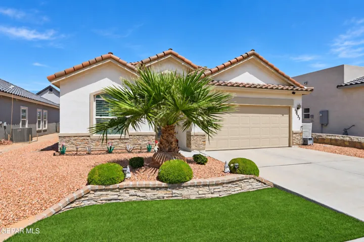 13433 Cinderford Avenue, Horizon City, Texas 79928