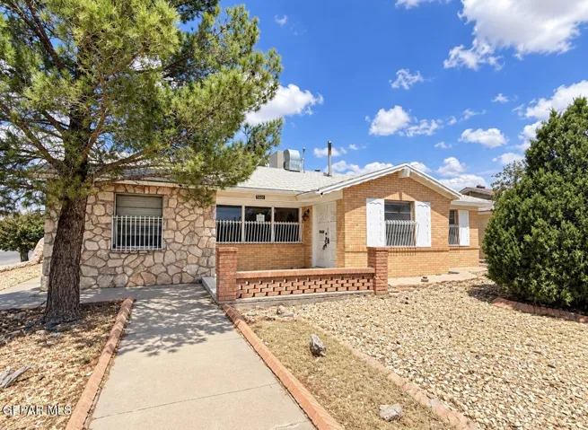 5601 Fairbanks Drive, El Paso, Texas 79924