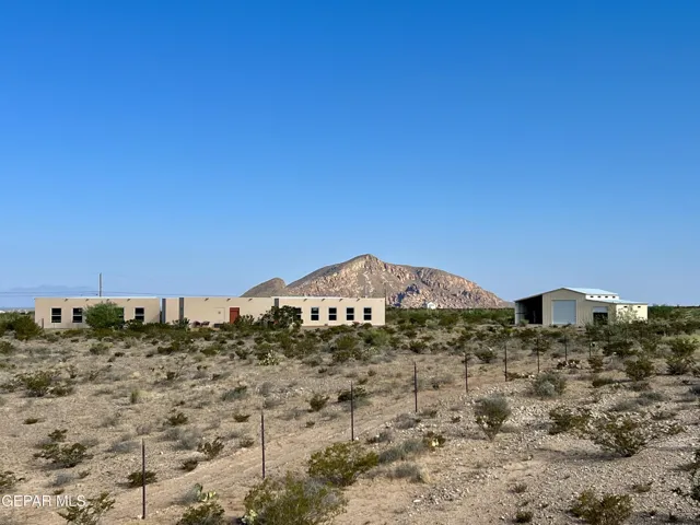 7333 Golden Rock Road, El Paso, Texas 79938