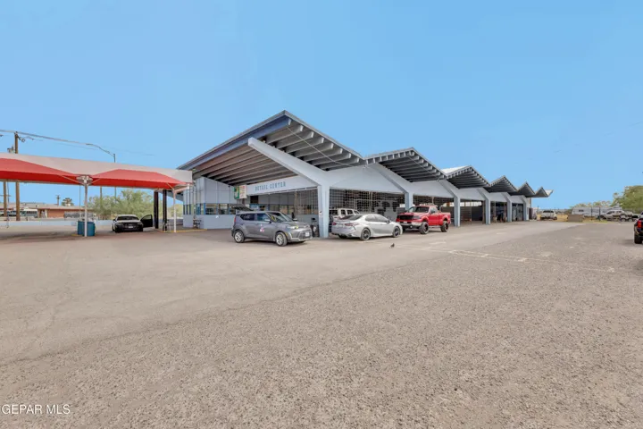 8630 Dyer Street, El Paso, Texas 79904