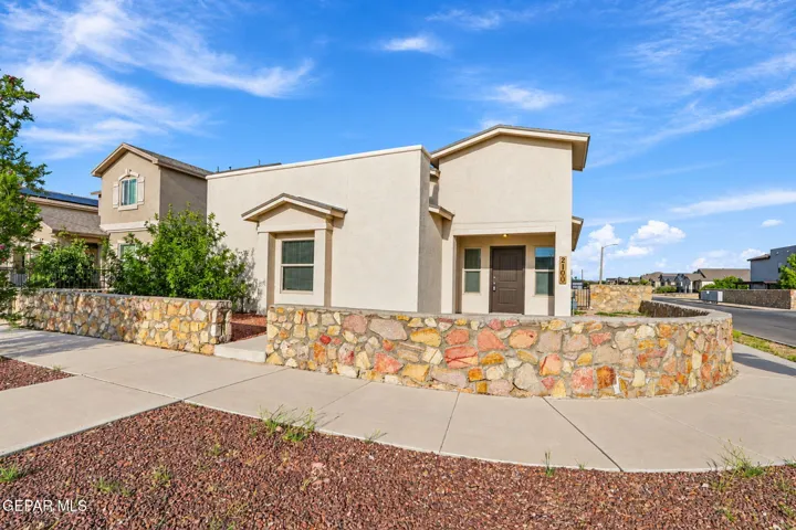 2100 Tim Foster Street, El Paso, Texas 79938