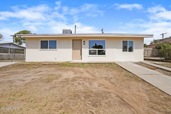919 N Clark Drive, El Paso, Texas 79905