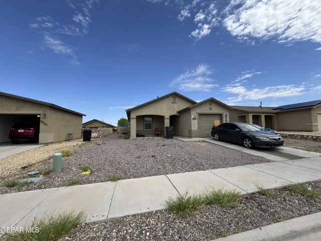 14245 Desierto Bueno Avenue, Horizon City, Texas 79928