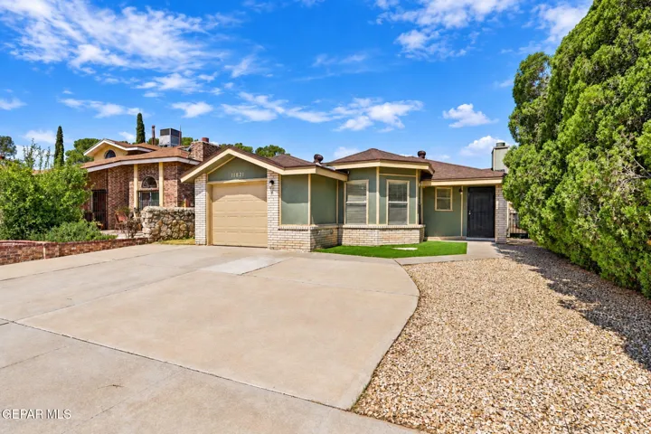 11821 Frank Shorter Lane, El Paso, Texas 79936