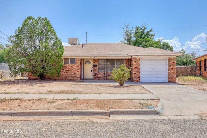 5548 Pembroke Lane, El Paso, Texas 79924