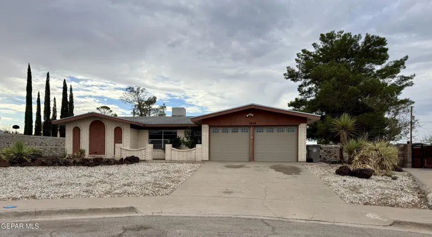 1619 Sumac Drive, El Paso, Texas 79925