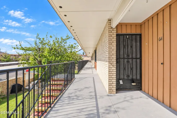 6400 Edgemere Boulevard 64, El Paso, Texas 79925