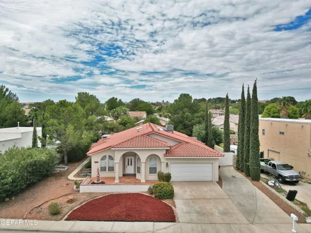 133 E Cloud Song, Santa Teresa, New Mexico 88008