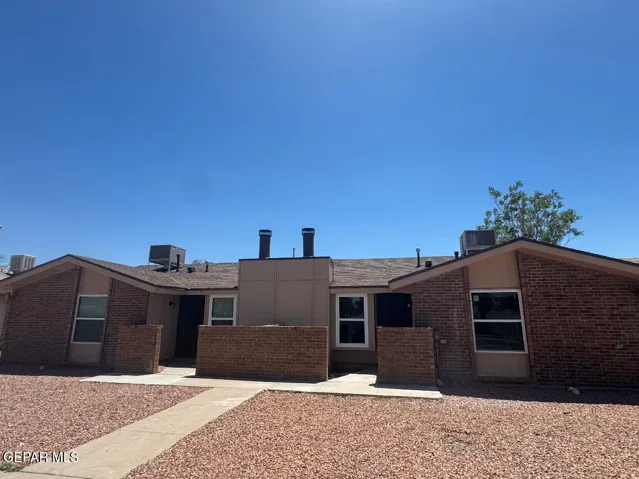 10524 Shannon Place D, El Paso, Texas 79925